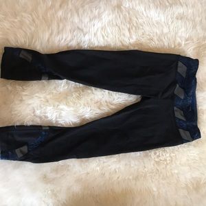Lululemon Cropped Leggings